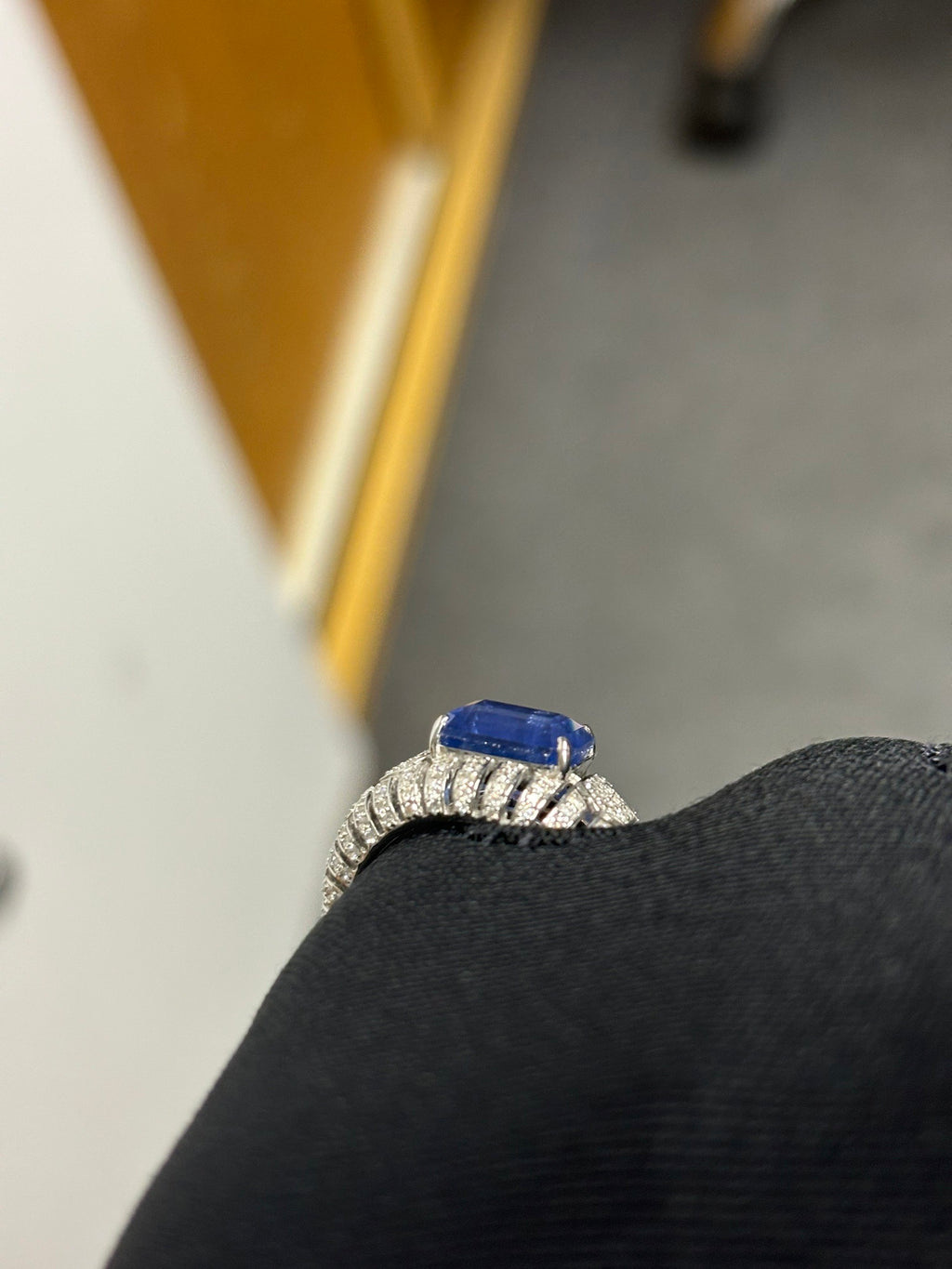 3.54 Carat Ceylon Blue Sapphire and Diamond Ring in 18K Gold