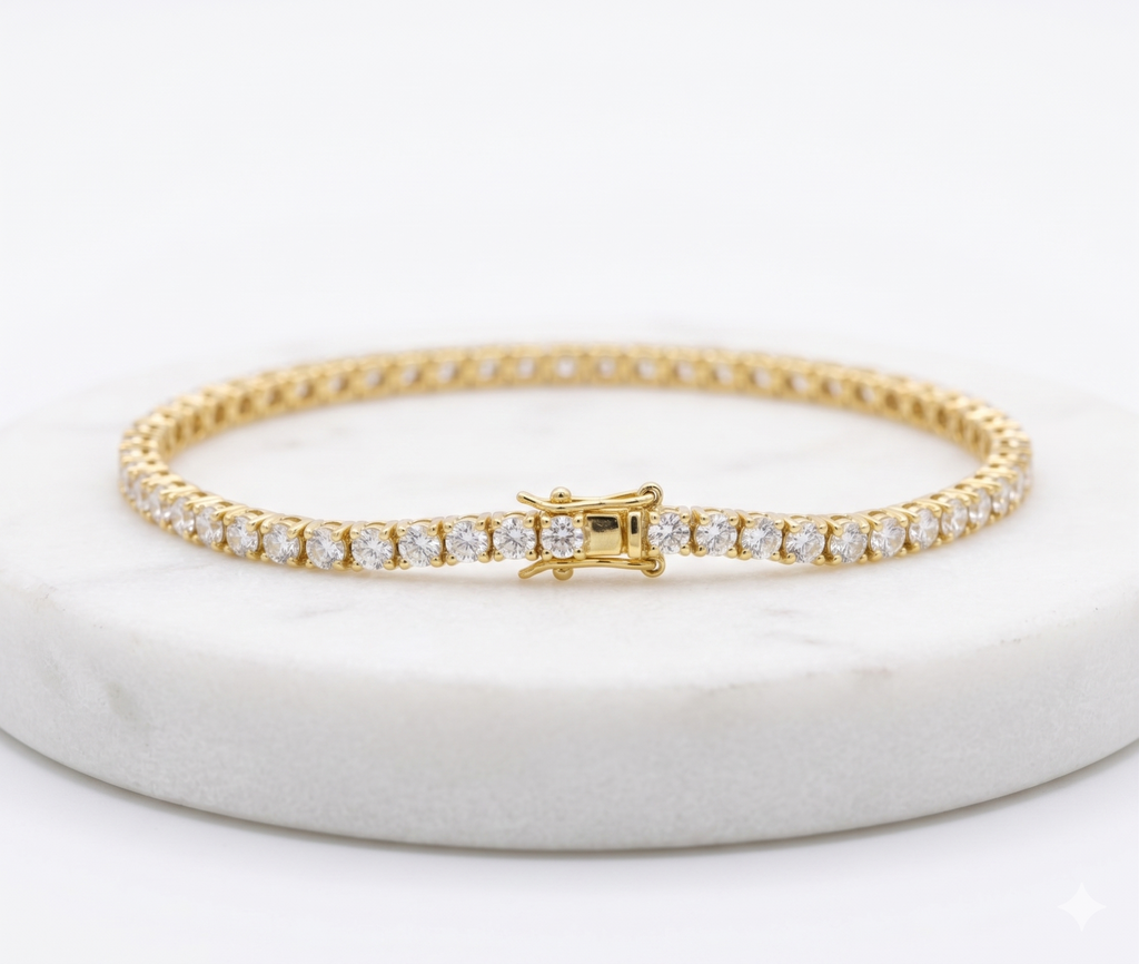 3.45 carat Lab Round Diamonds in Yellow silver bracelet