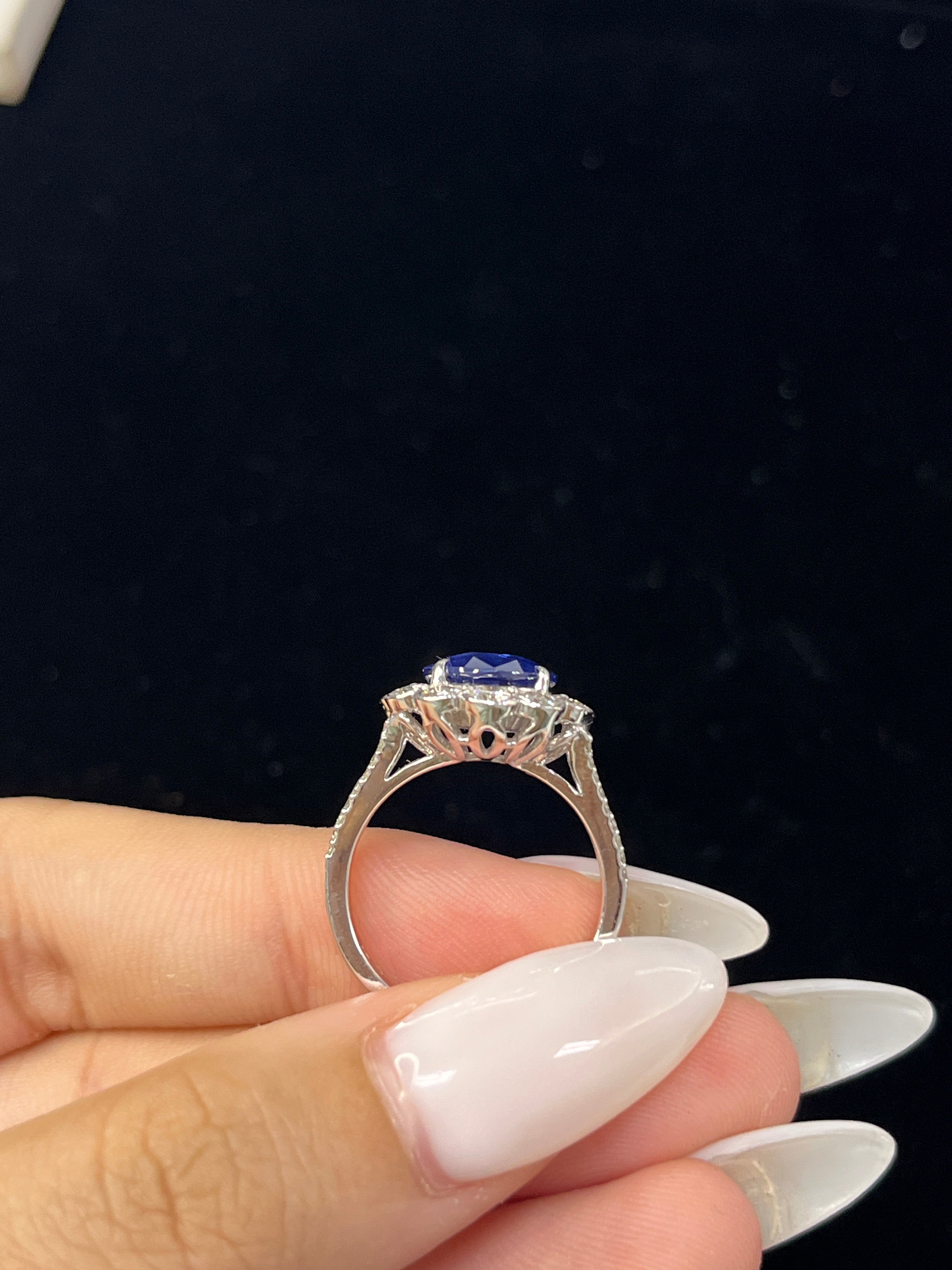 4.32 Carat Ceylon Royal Blue Sapphire Ring with Round Halo Diamonds in 18K White Gold