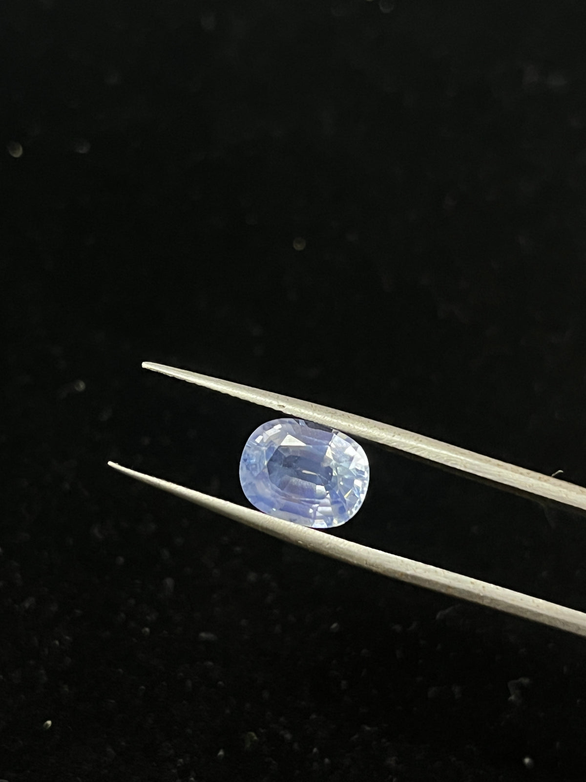 3.33 Carat Cushion Sri Lanka Cornflower Blue	Heat Sapphire Loose stone