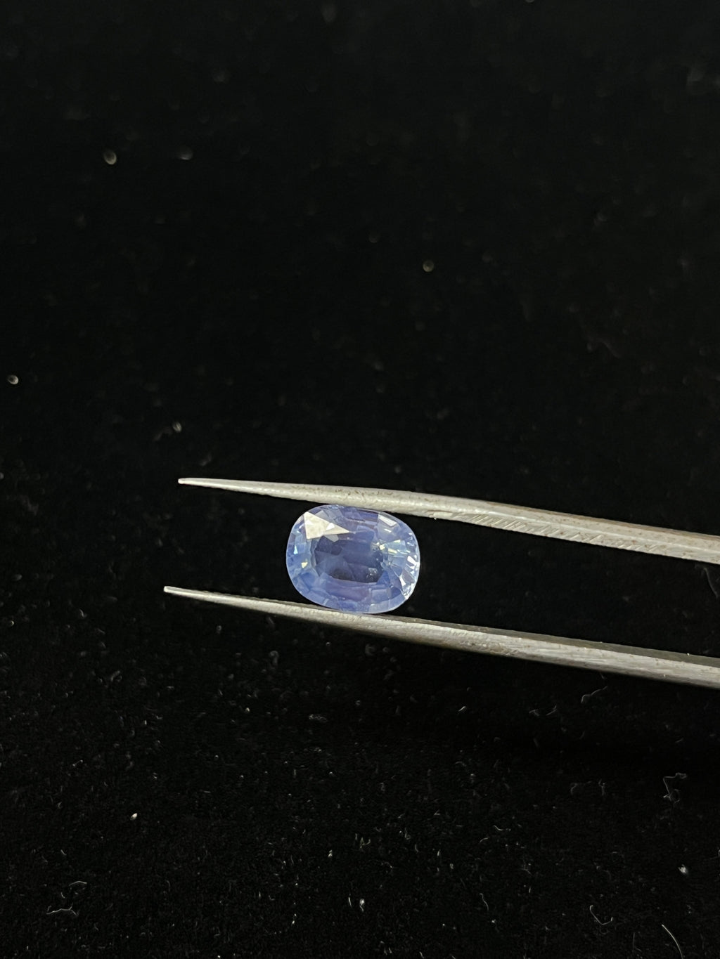 3.33 Carat Cushion Sri Lanka Cornflower Blue	Heat Sapphire Loose stone