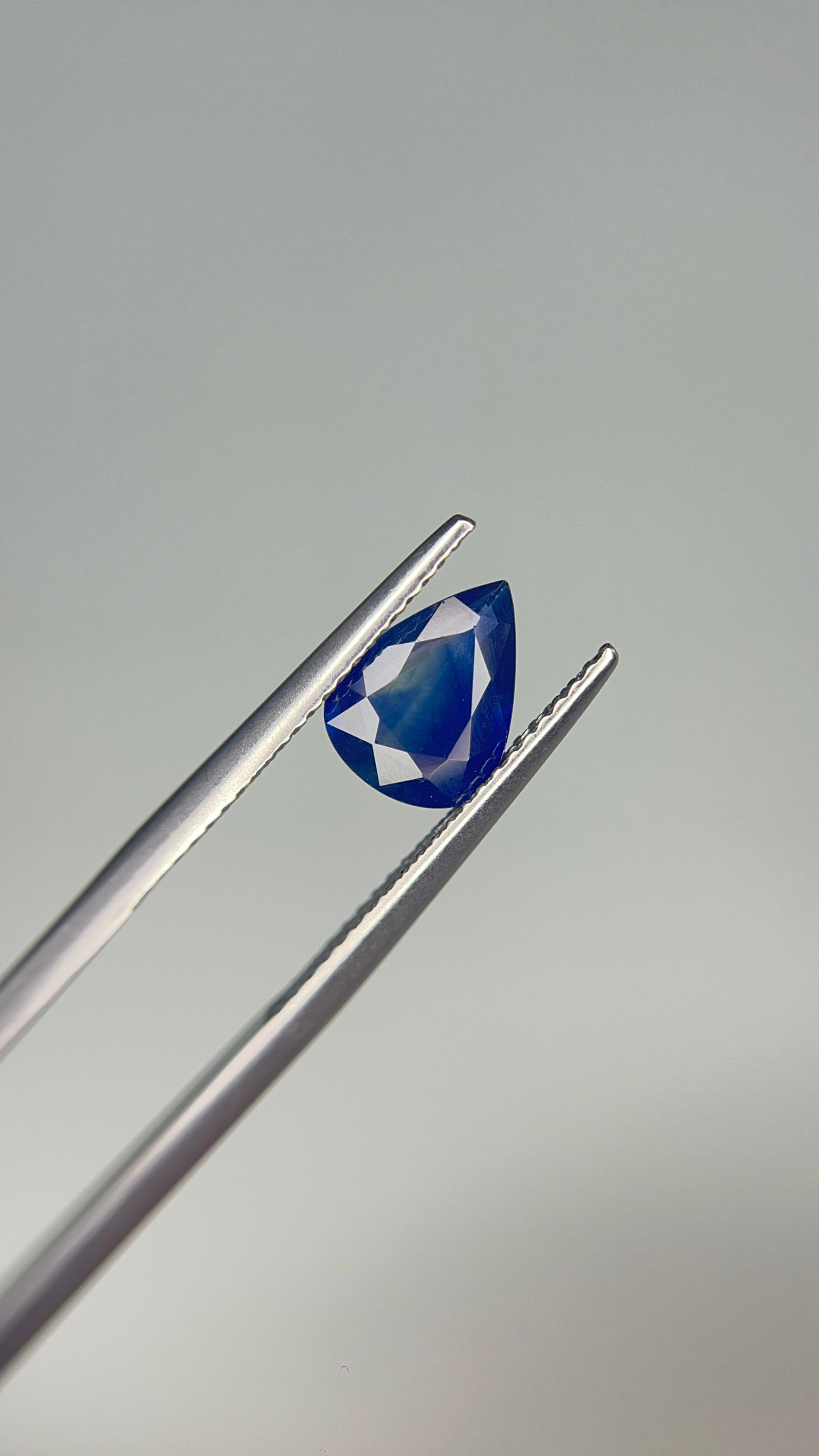 1.41 Carat Pear Blue Heat Sapphire Loose stone