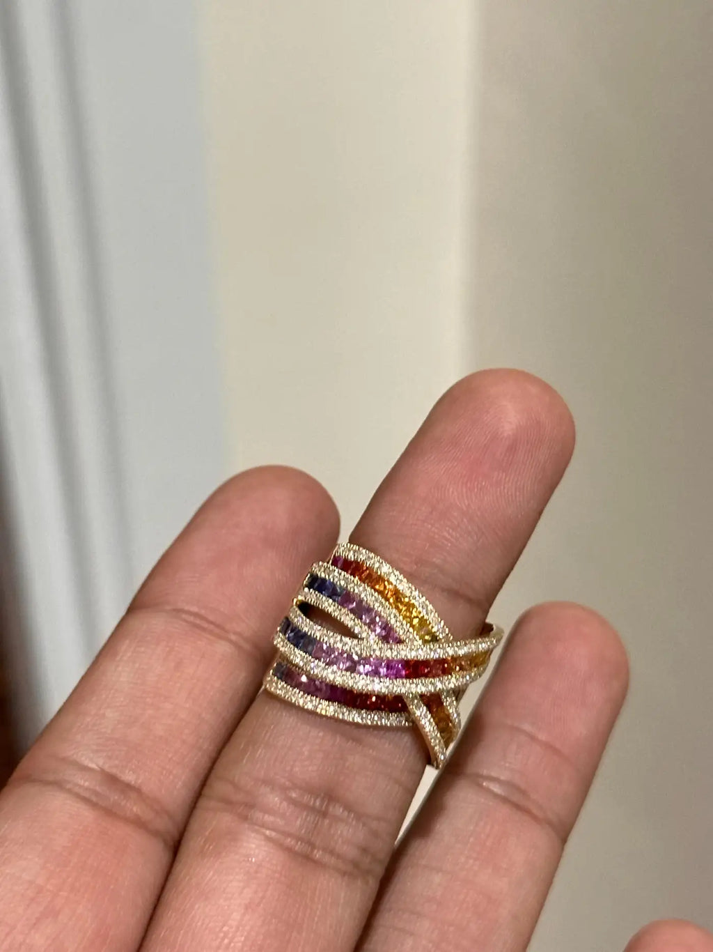 3.92 Carat Rainbow Sapphire Ring in 14K Yellow Gold