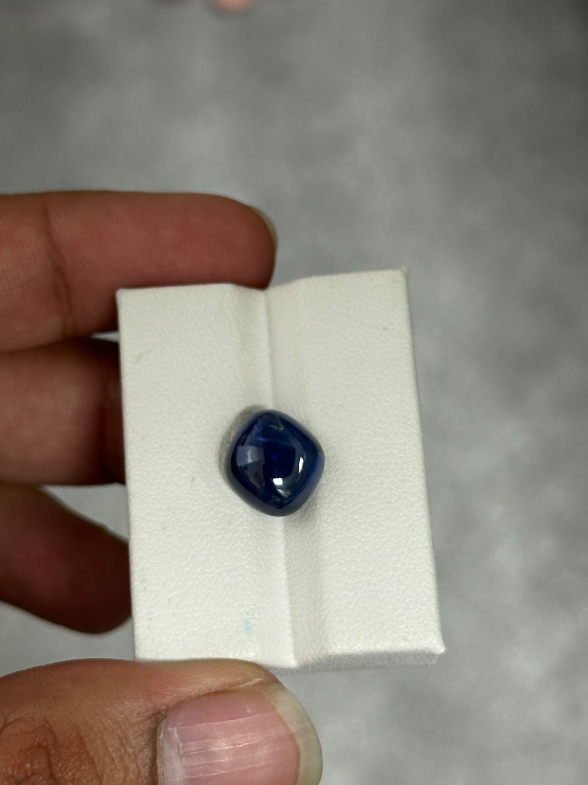 7.16 Carat Sugarloaf No-Heat Sri Lanka blue Sapphire loose stone