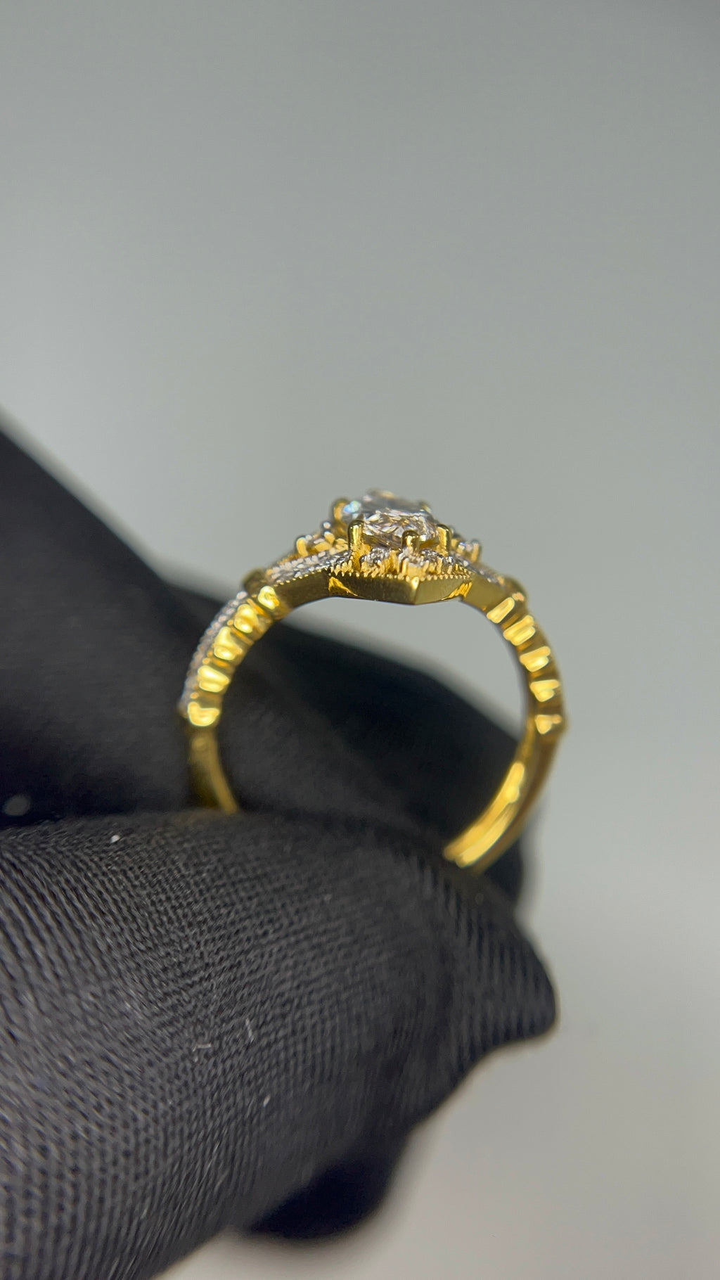 1.08 carat Marquise Lab Diamond in  14K YG ring