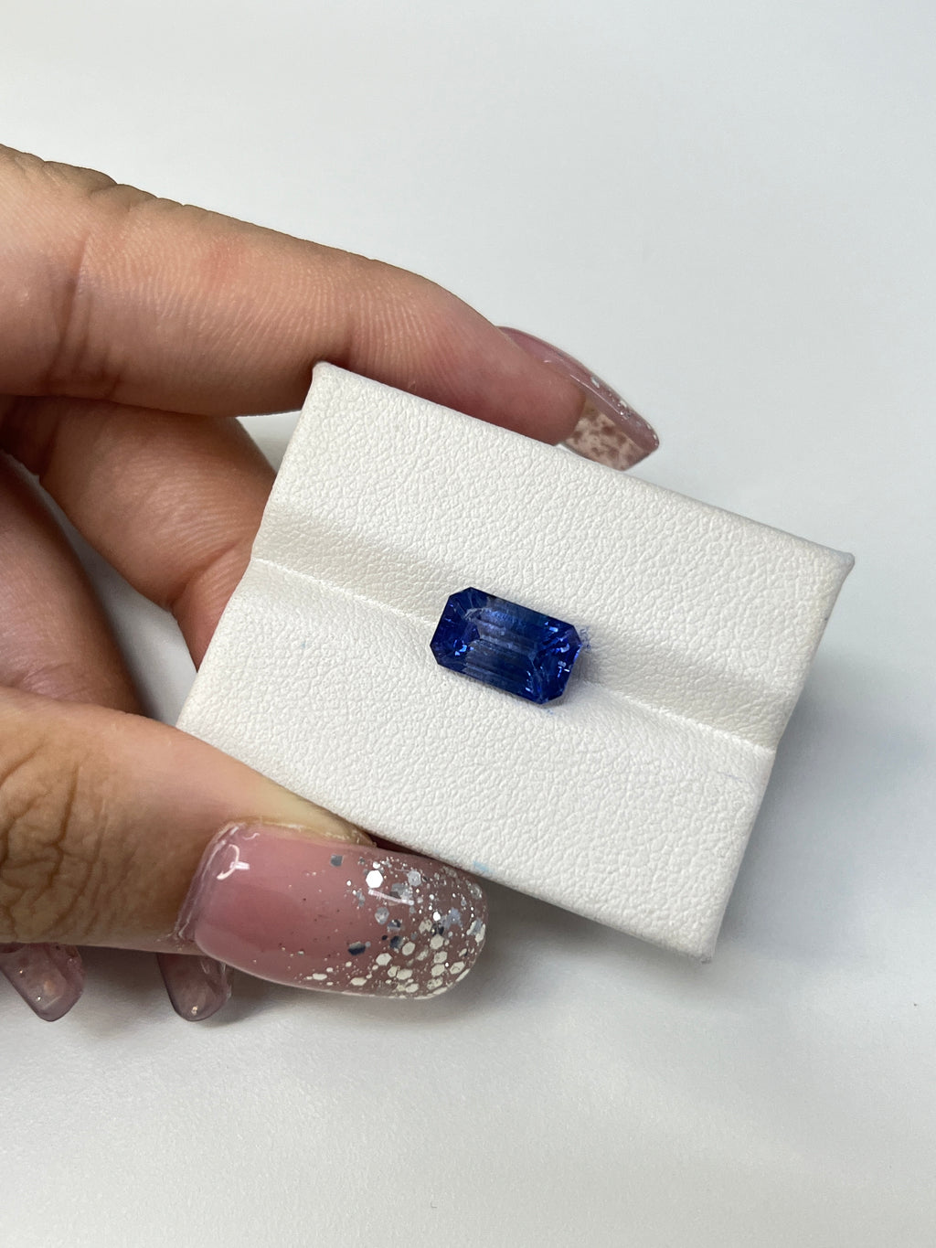 3.95 Carat Emerald Cut  Blue Heat Sapphire Loose stone