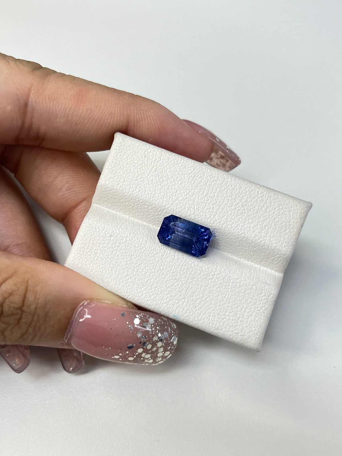 3.95 Carat Emerald Cut  Blue Heat Sapphire Loose stone