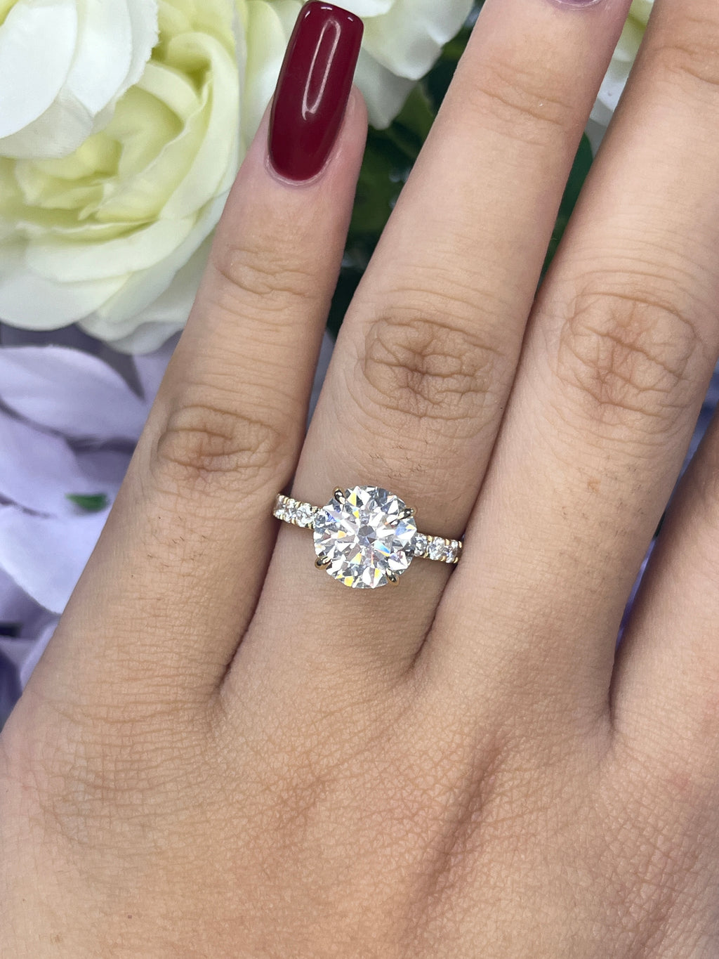 3.1 Carat Round Lab Diamond in 14KYG ring