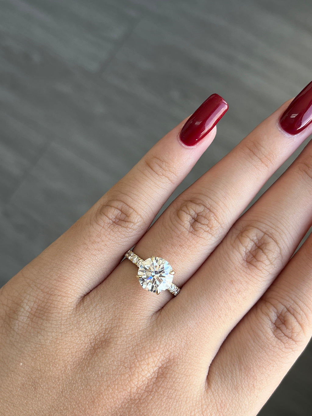 3.1 Carat Round Lab Diamond in 14KYG ring