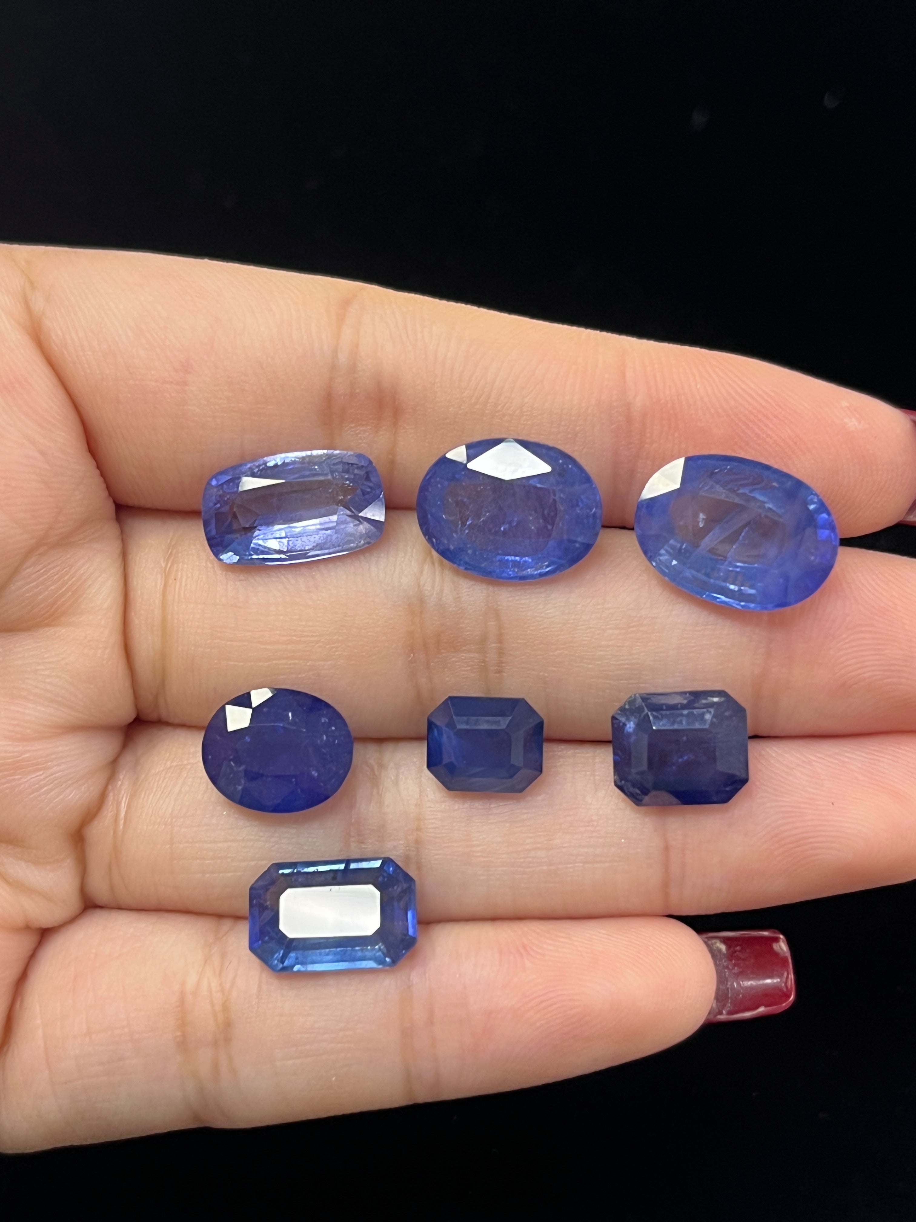 3.69 Carat Mix shaped Sri Lanka Blue	Heat  Sapphire Loose stone lot