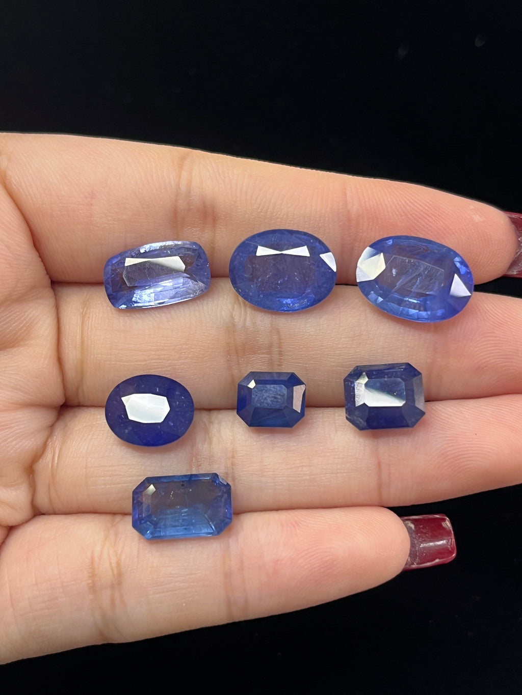 3.69 Carat Mix shaped Sri Lanka Blue	Heat  Sapphire Loose stone lot