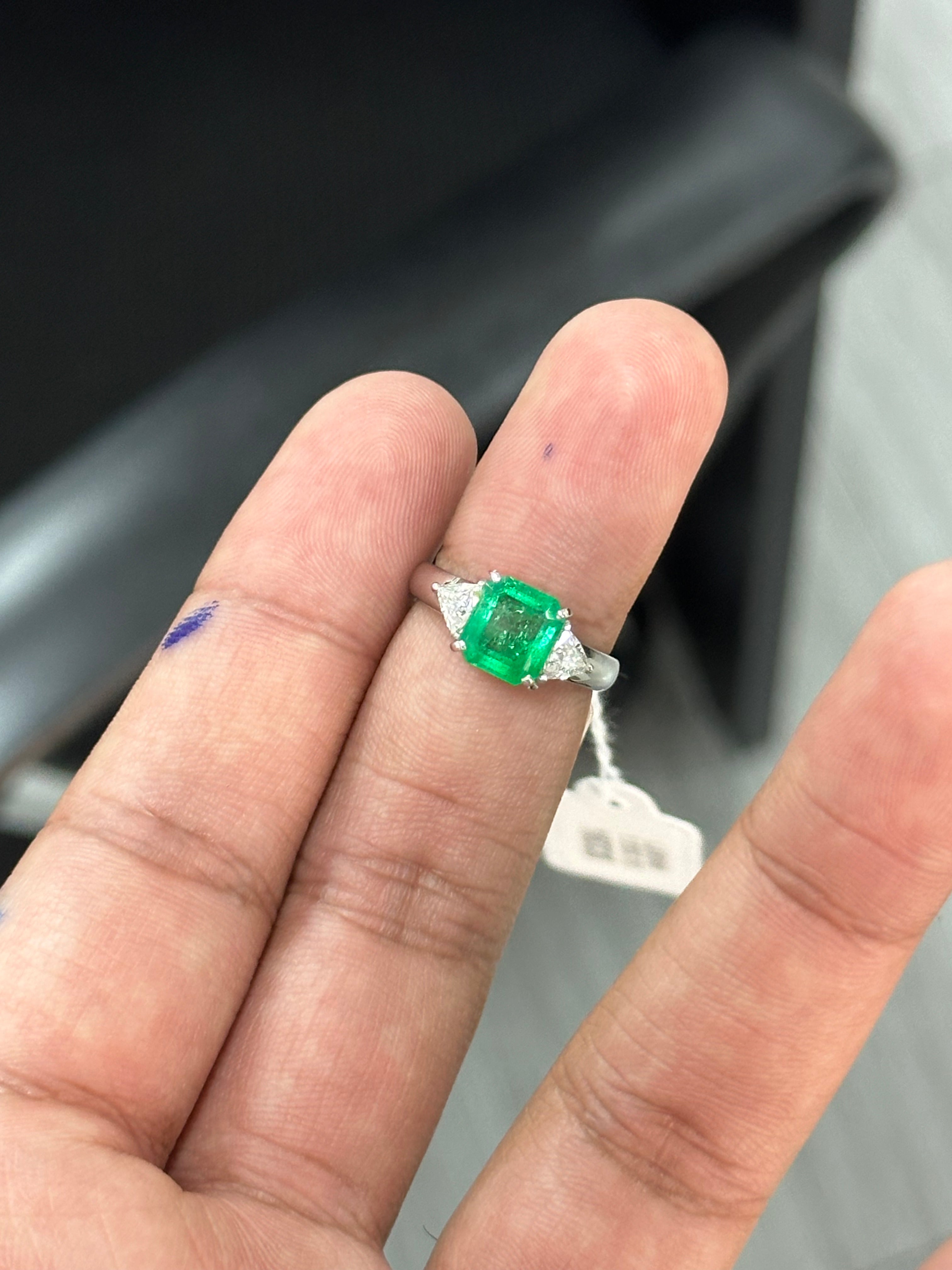1.55 Carat Colombian Emerald & Diamond Three-stone Ring in Platinum 900