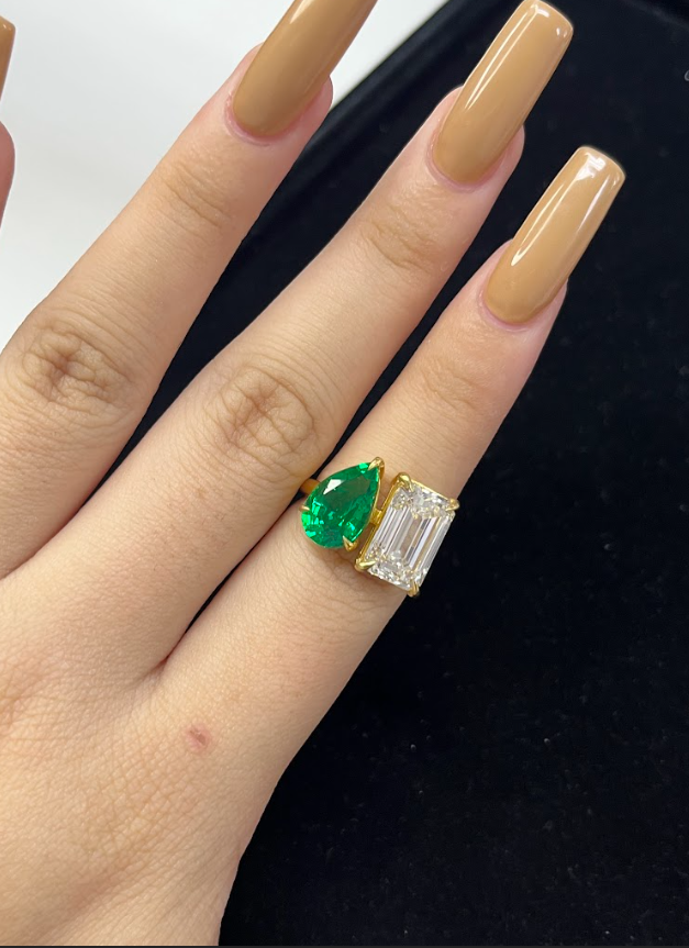 2.62 Carat Green Pear Shape + 5.07 Carat Emerald Cut Lab Diamond Ring in 18K Yellow Gold