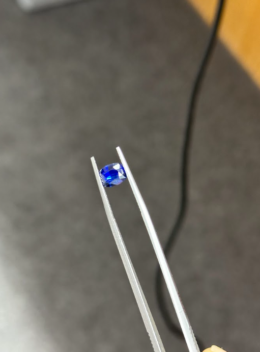 1.70 Carat Cushion cut Sri Lanka Royal Blue	Heat  Sapphire Loose stone