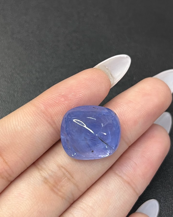30.32 Carat Sugarloaf	 No-Heat Sri Lanka Blue Sapphire Loose stone