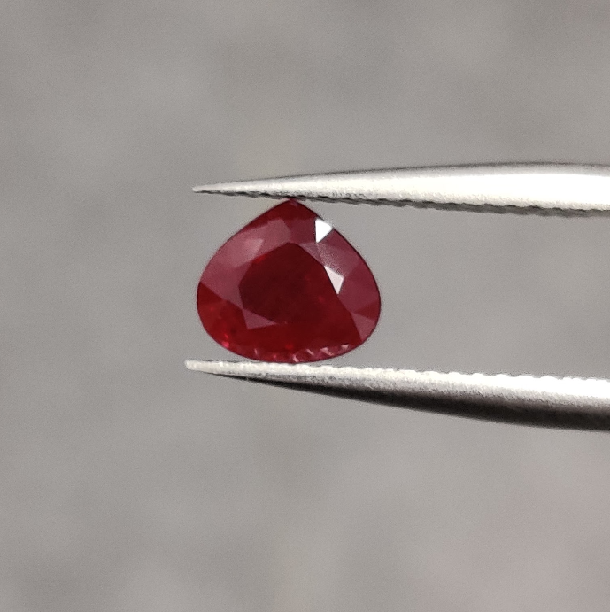 1.04 Carat Pear Heat Burma Pigeon Blood Red   Ruby Loose stone