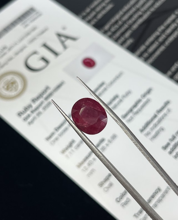 7.11 Carat Oval No-Heat Red Ruby Loose stone