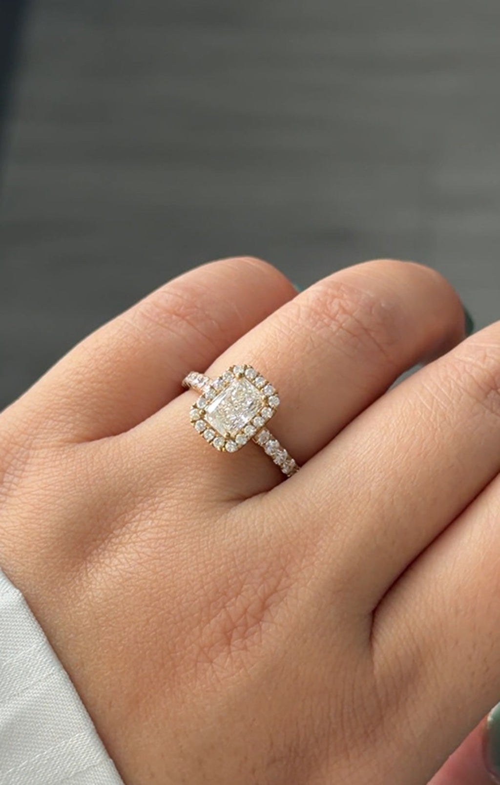 1.05 Carat Lab Diamond in 9KYG Ring