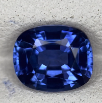 1.79 Carat Natural Srilankan heat Sapphire loose stone