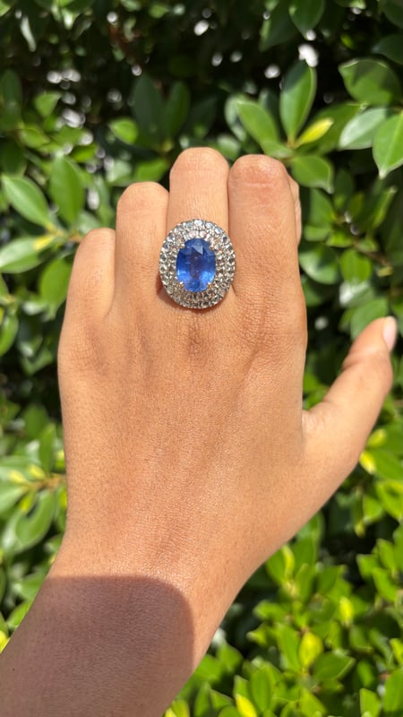 6.70 Carat Royal Blue SAPPHIRE & Rose-cut Diamonds Statement Ring in 14K White Gold