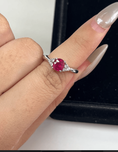 1.02 Carat Ruby PT900 ring