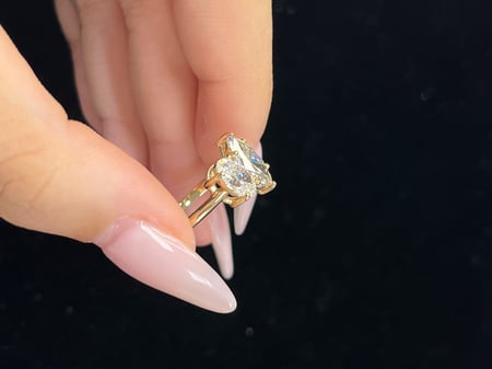 2.06 Carat Lab diamond in 14K White Gold Moi et Toi Ring
