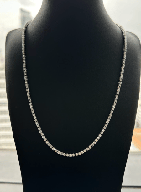 7.91 carat Round Lab Diamond in 15.11 grams 18K White Gold Nacklace