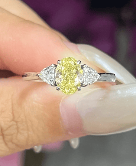 1.05 carat Yellow Oval cut Lab Diamond 14K White Gold ring
