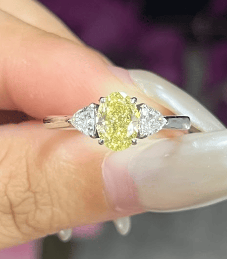 1.05 carat Yellow Oval cut Lab Diamond 14K White Gold ring