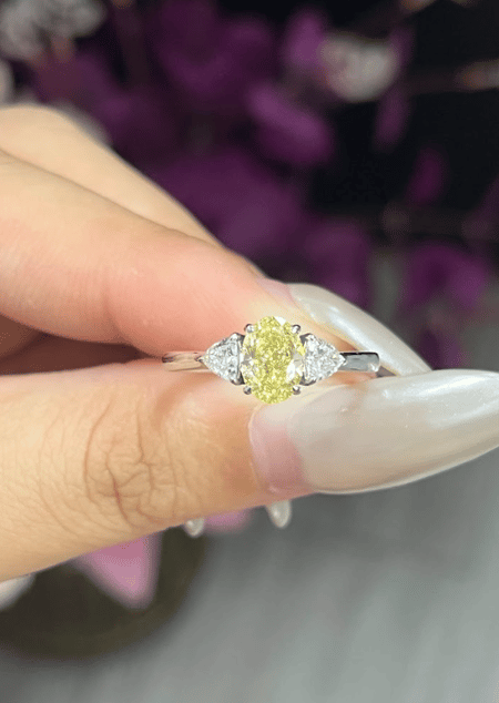 1.05 carat Yellow Oval cut Lab Diamond 14K White Gold ring