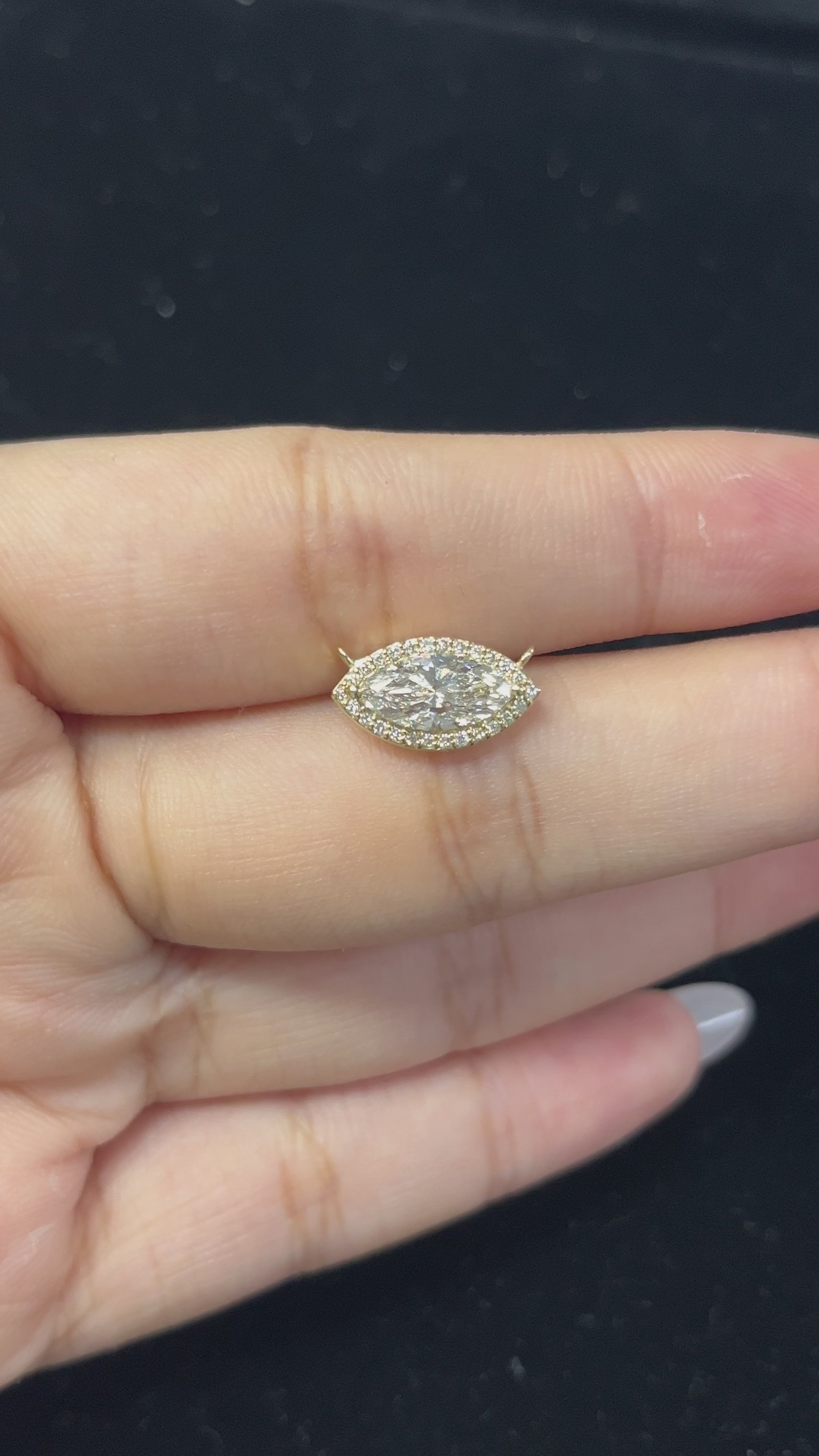 1.03 Carat Marquise Lab Diamond in 14K Yellow Gold Pendant
