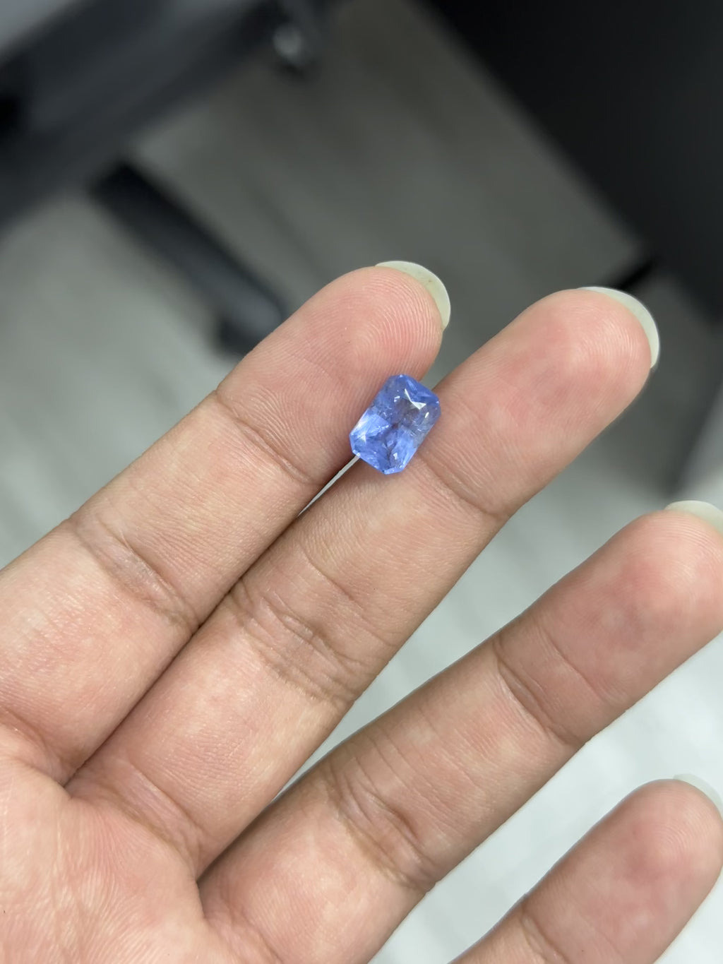 3.99 Carat Emerald cut Sri Lanka Blue Heat Sapphire Loose stone