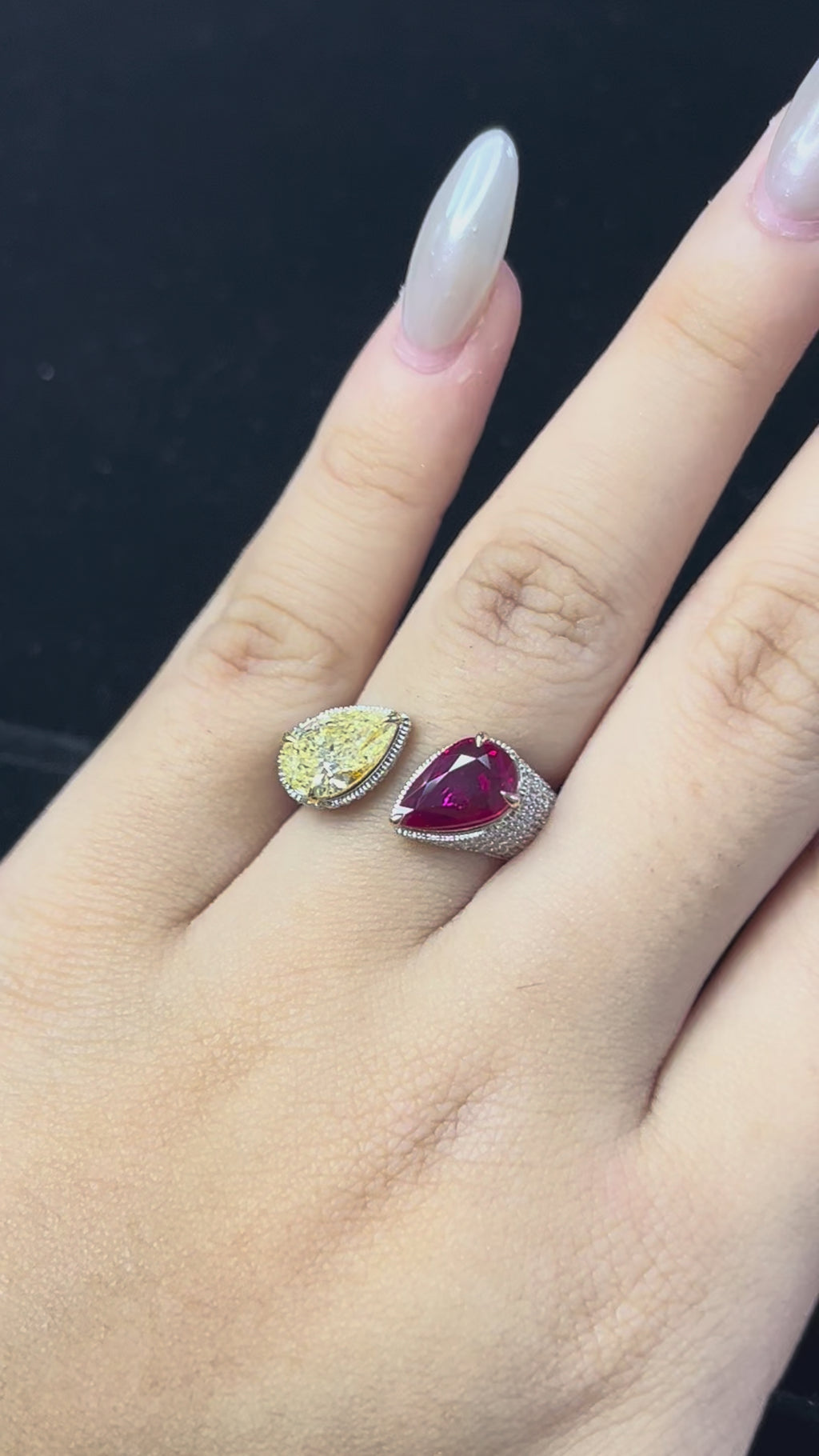 2.01 Carat Ruby and 1.43 Carat Dia 18K White Gold ring