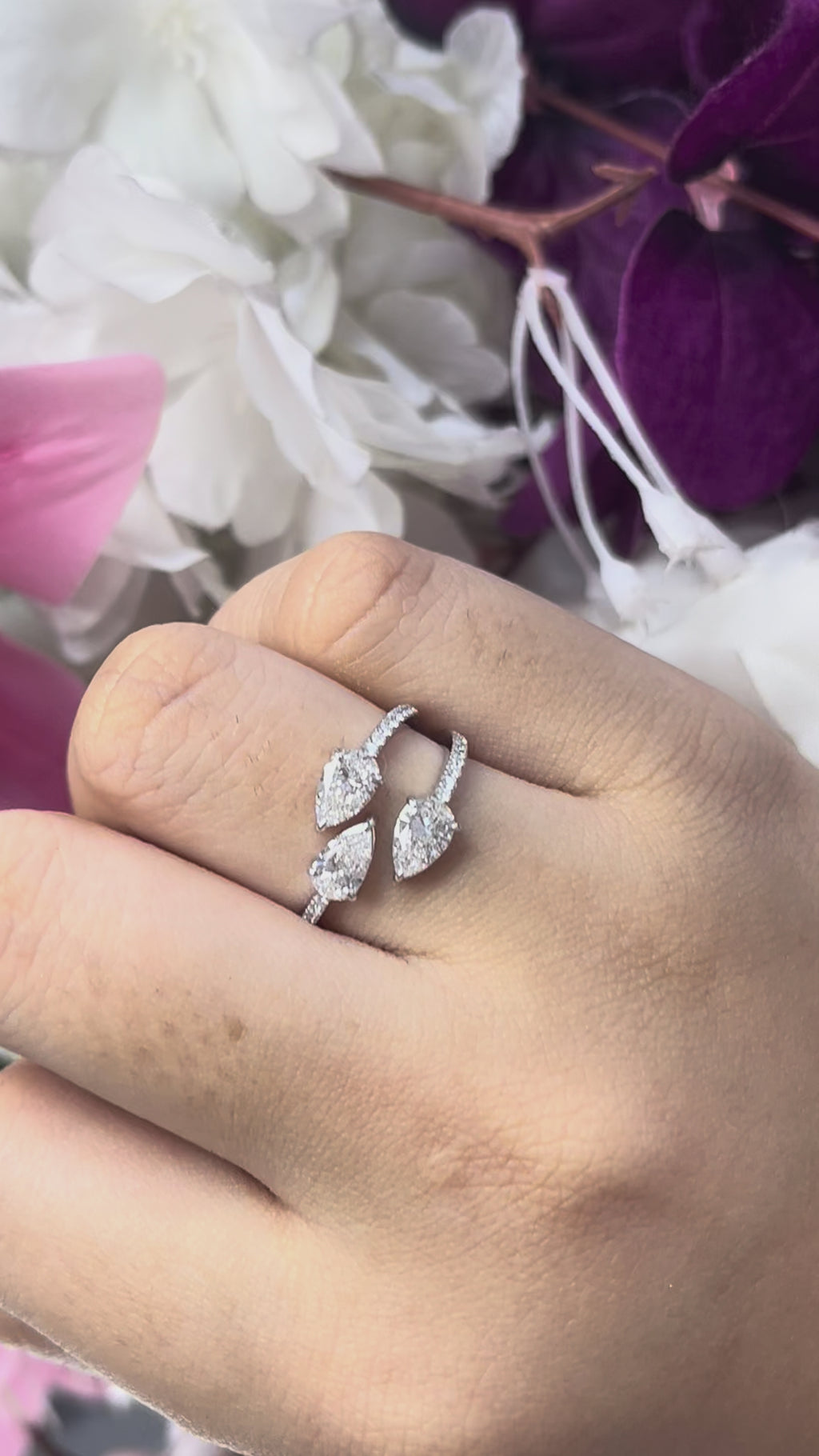 1.37 carat Pear shape Lab Diamond 14K White Gold ring