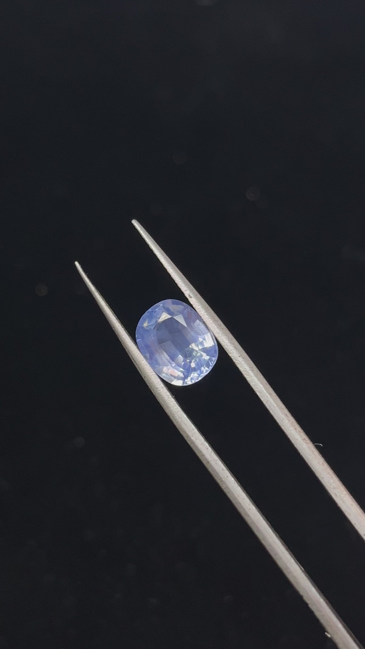 3.33 Carat Cushion Sri Lanka Cornflower Blue	Heat Sapphire Loose stone