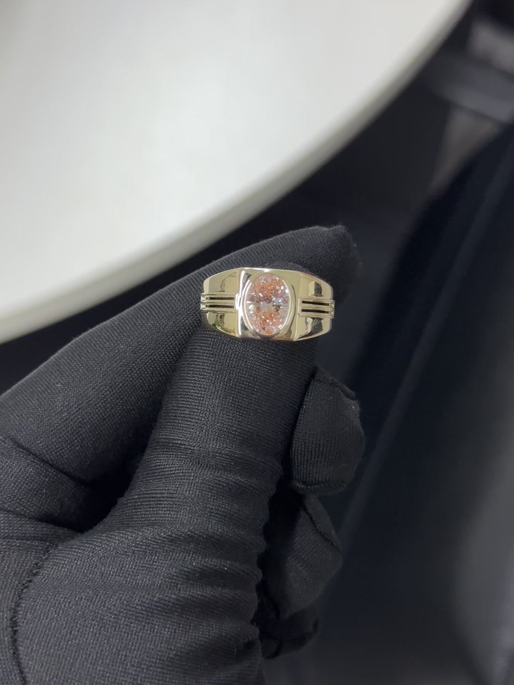 1.86 Carat Pink Lab Oval Diamond men's Ring in 14K YG