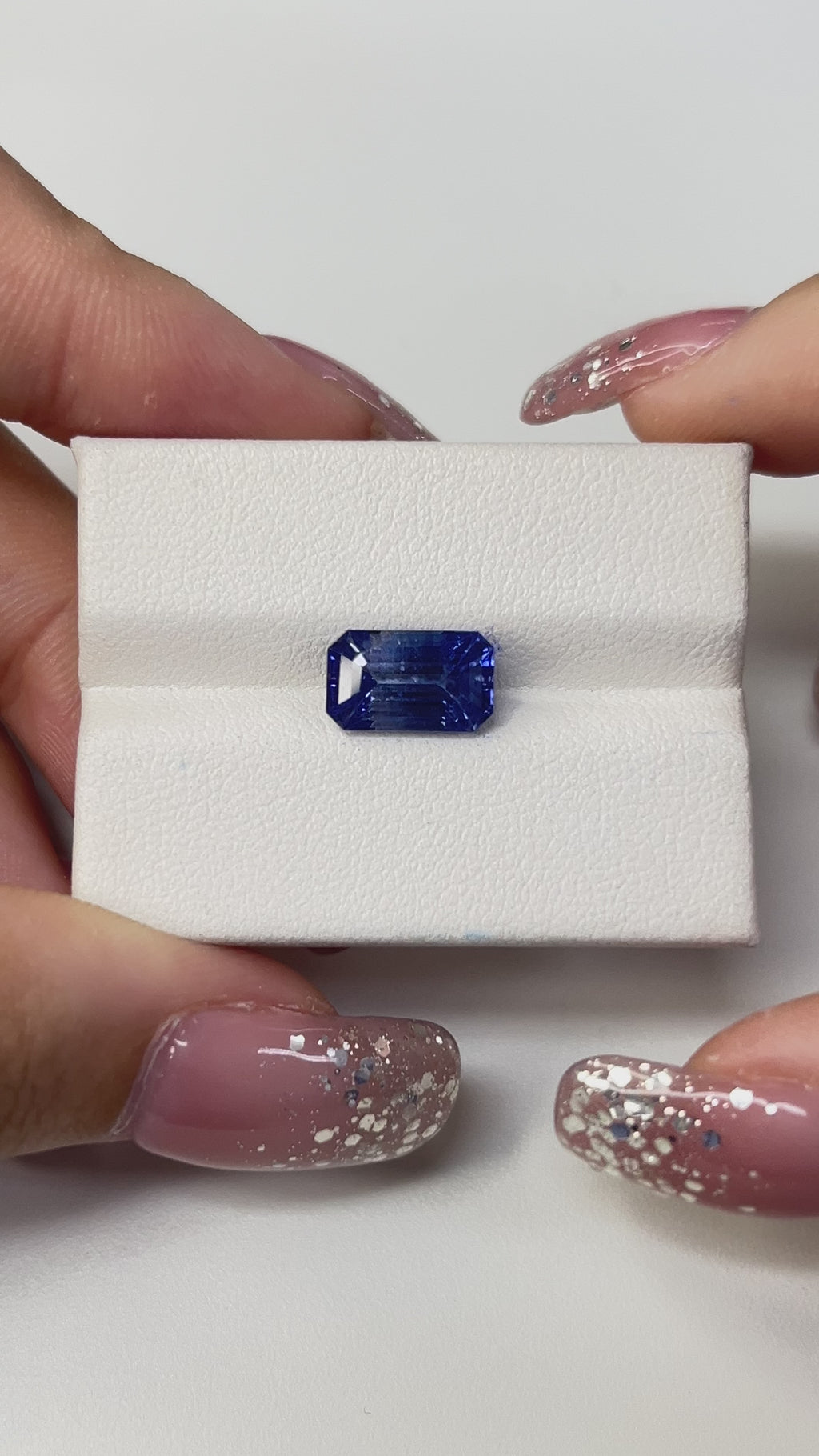 3.95 Carat Emerald Cut  Blue Heat Sapphire Loose stone