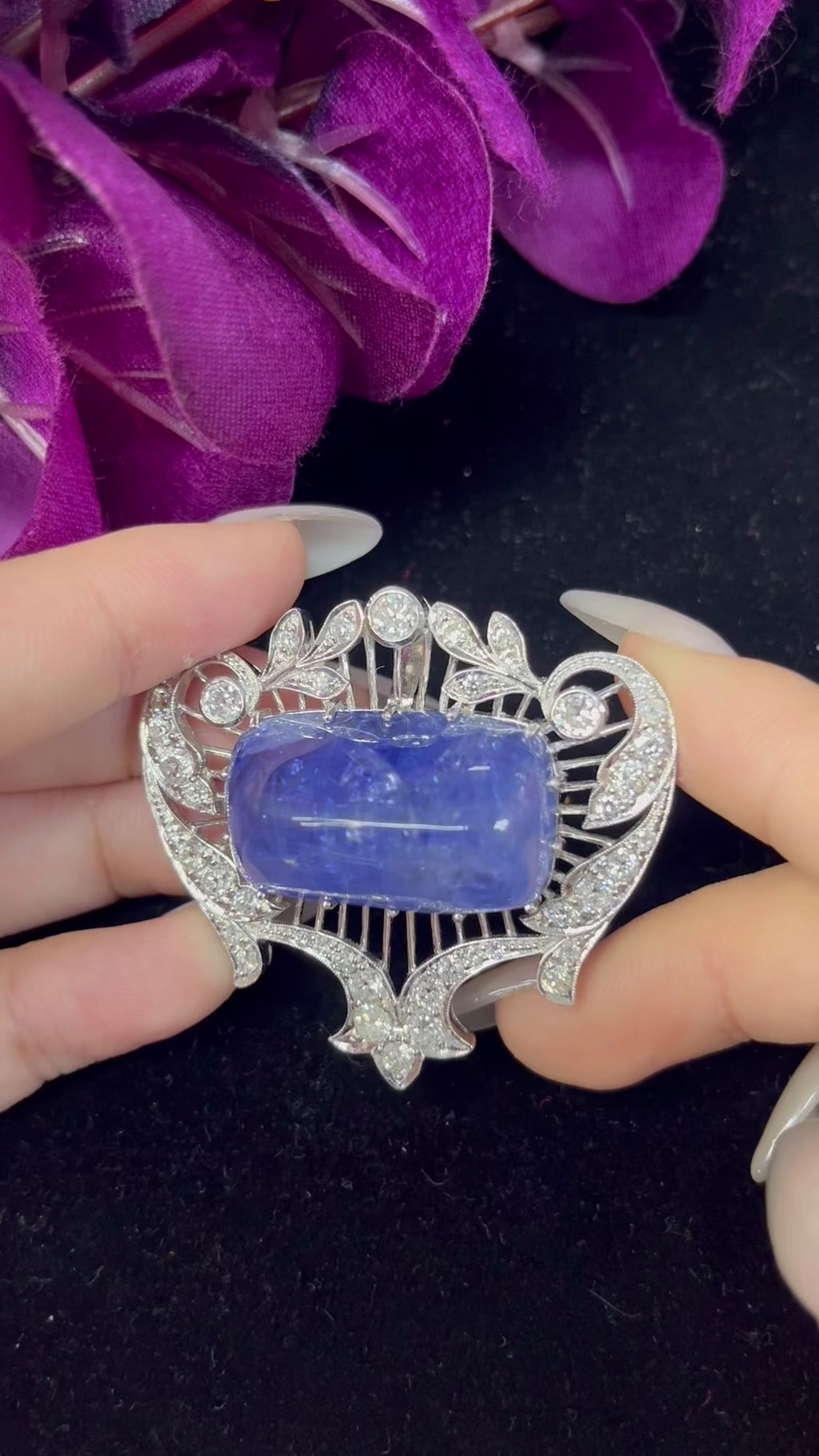 Natural Sapphire 79.63 carat  in 18K WG Brooch