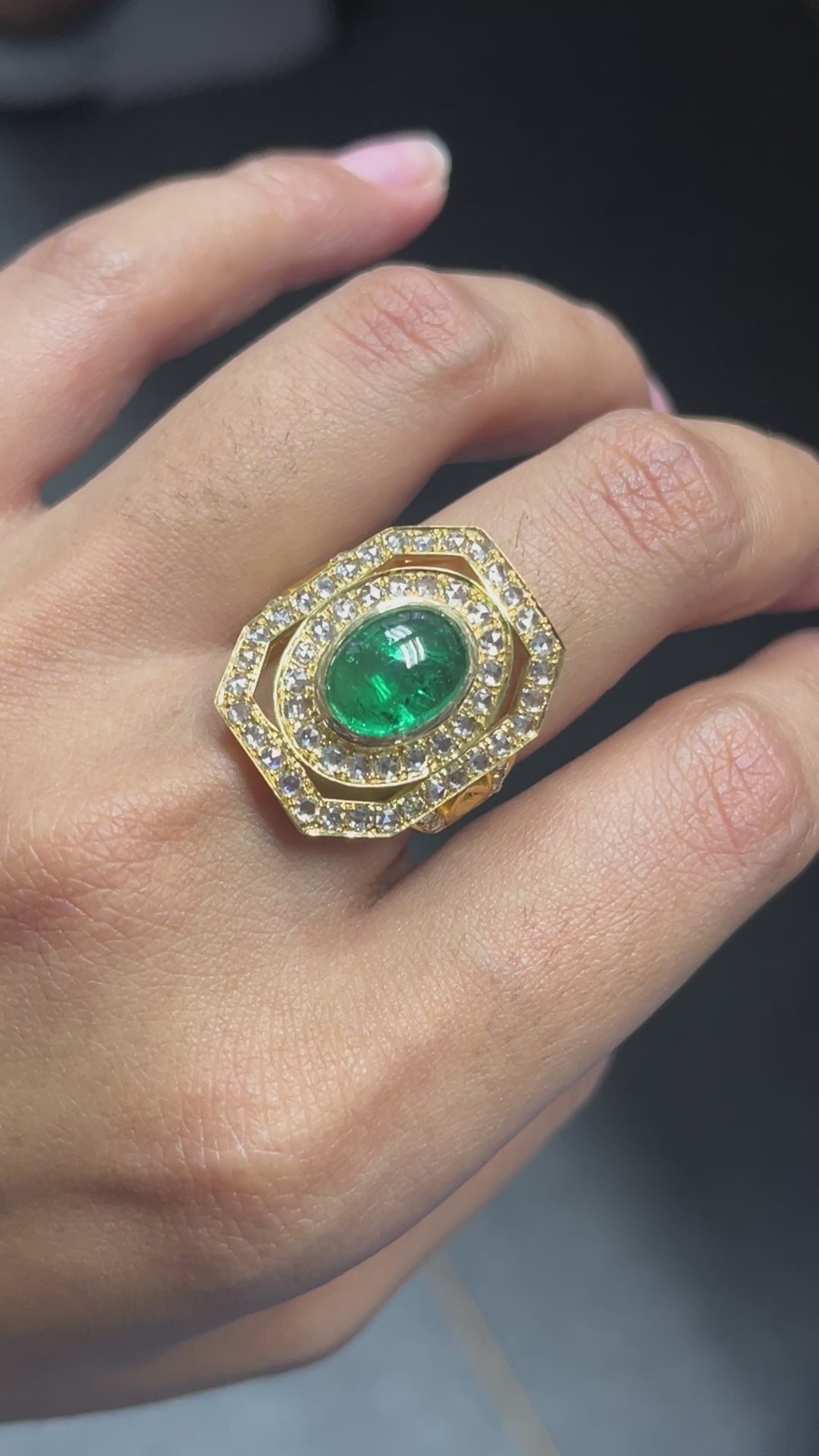 2.70 Carat Emerald and Diamond Ring in 18K Gold