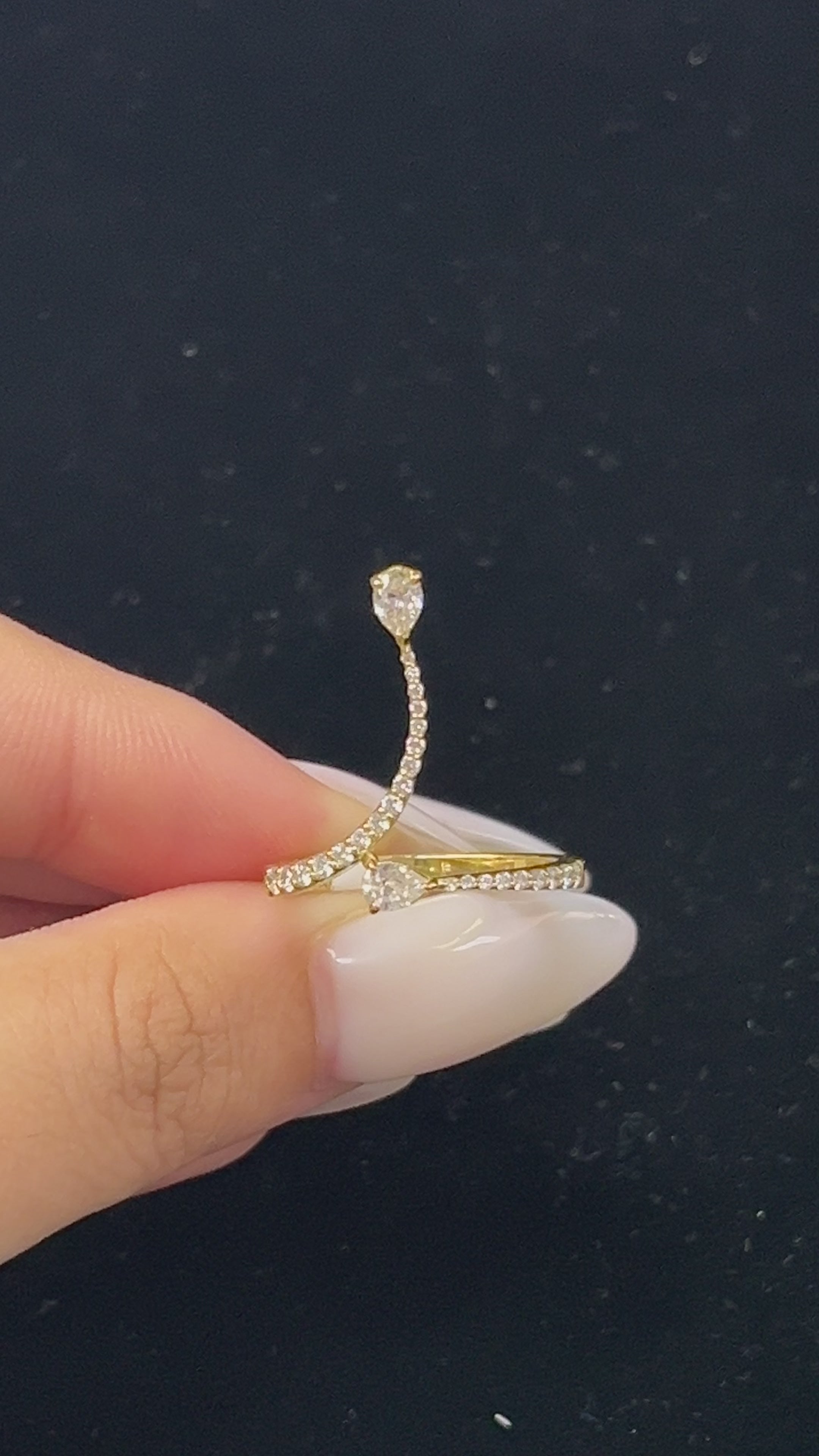 0.54 carat Lab diamond 18K Yellow gold ring